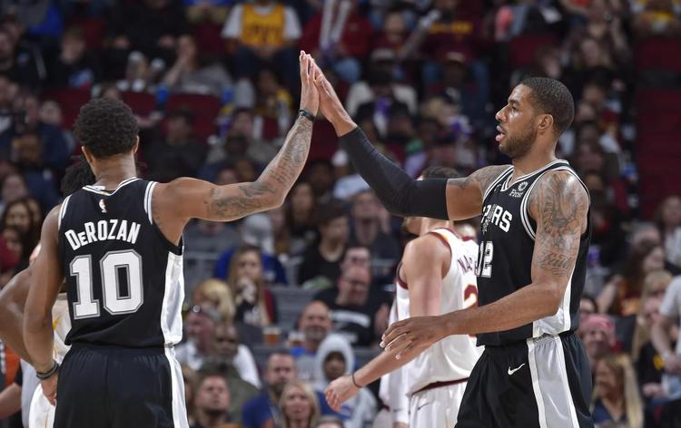 高价引援 高价引援