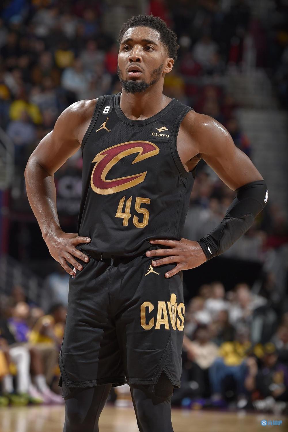 公牛中锋 公牛中锋