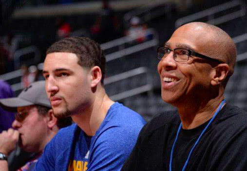 防守反击 防守反击