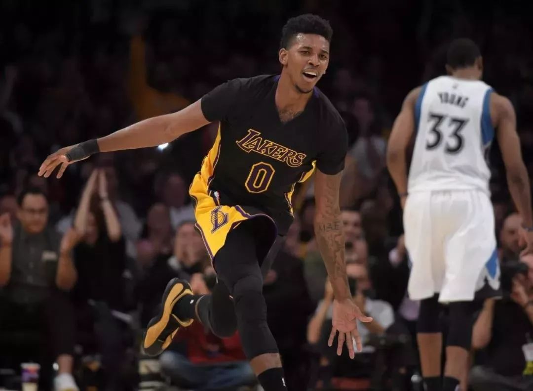 女单在细节 女单在细节